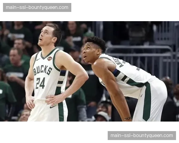 黄蜂爆冷击败雄鹿，针对字母哥的“收缩-快速轮转”防守策略奏效