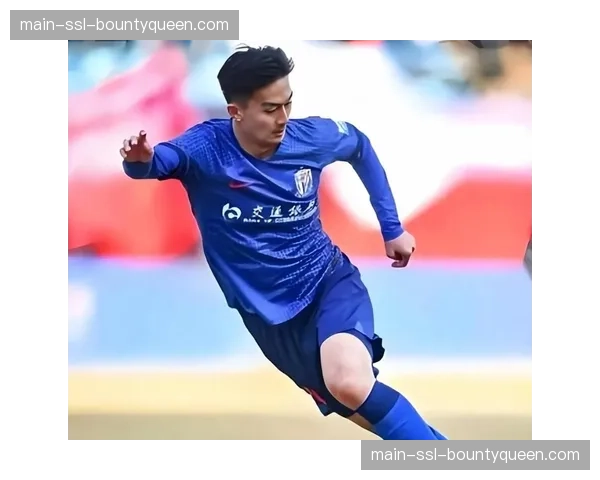 陈晋一直接任意球破门，申花边后卫进攻能力持续提升